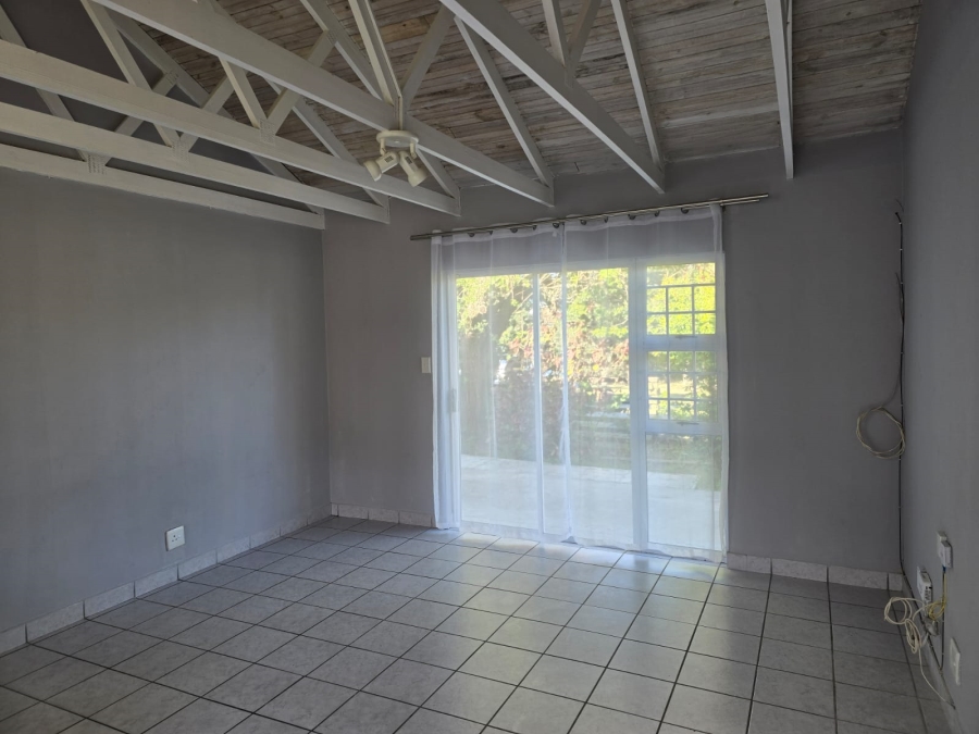 2 Bedroom Property for Sale in West Bank Eastern Cape